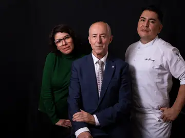 Adriana Fernández, León Carrillo y Jafet Guimaray Adriana Fernández, León Carrillo y Jafet Guimaray