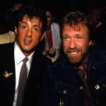 Stallone, Van Damme o Dolph Lundgren rinden tributo a Chuck Norris: "Un estadounidense de pura cepa"
