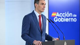 ¿Cuándo entra en vigor la bajada del IVA de la gasolina tras el impacto ...