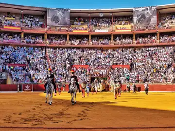 Córdoba recupera su esplendor taurino, Lances de Futuro amplía la Feria de la Salud a cinco festejos Córdoba recupera su esplendor taurino, Lances de Futuro amplía la Feria de la Salud a cinco festejos
