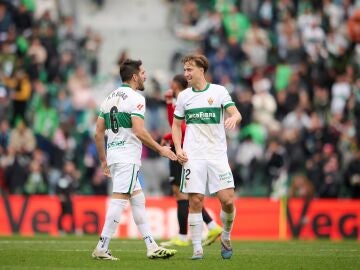 Pedro Bigas of Elche CF celebrates victory after the Spanish League, LaLiga EA Sports, football match played between Elche CF and RCD Mallorca at Estadio Manuel Martinez Valero on March 21, 2026 in Elche, Alicante, Spain. AFP7 21/03/2026 ONLY FOR USE IN SPAIN
