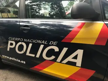 Sucesos.- Siete detenidos, tres de ellos menores, por robar coches de alta gama a una empresa de alquiler en Palma Sucesos.- Siete detenidos, tres de ellos menores, por robar coches de alta gama a una empresa de alquiler en Palma