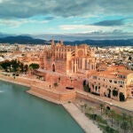 Descubren en mallorca una cueva en la que los romanos en la que romanos ofrec&iacute;an vino a los dioses antes de de salir a navegar