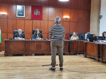 El acusado prestando declaraci&oacute;n en el juicioEUROPA PRESS24/03/2026