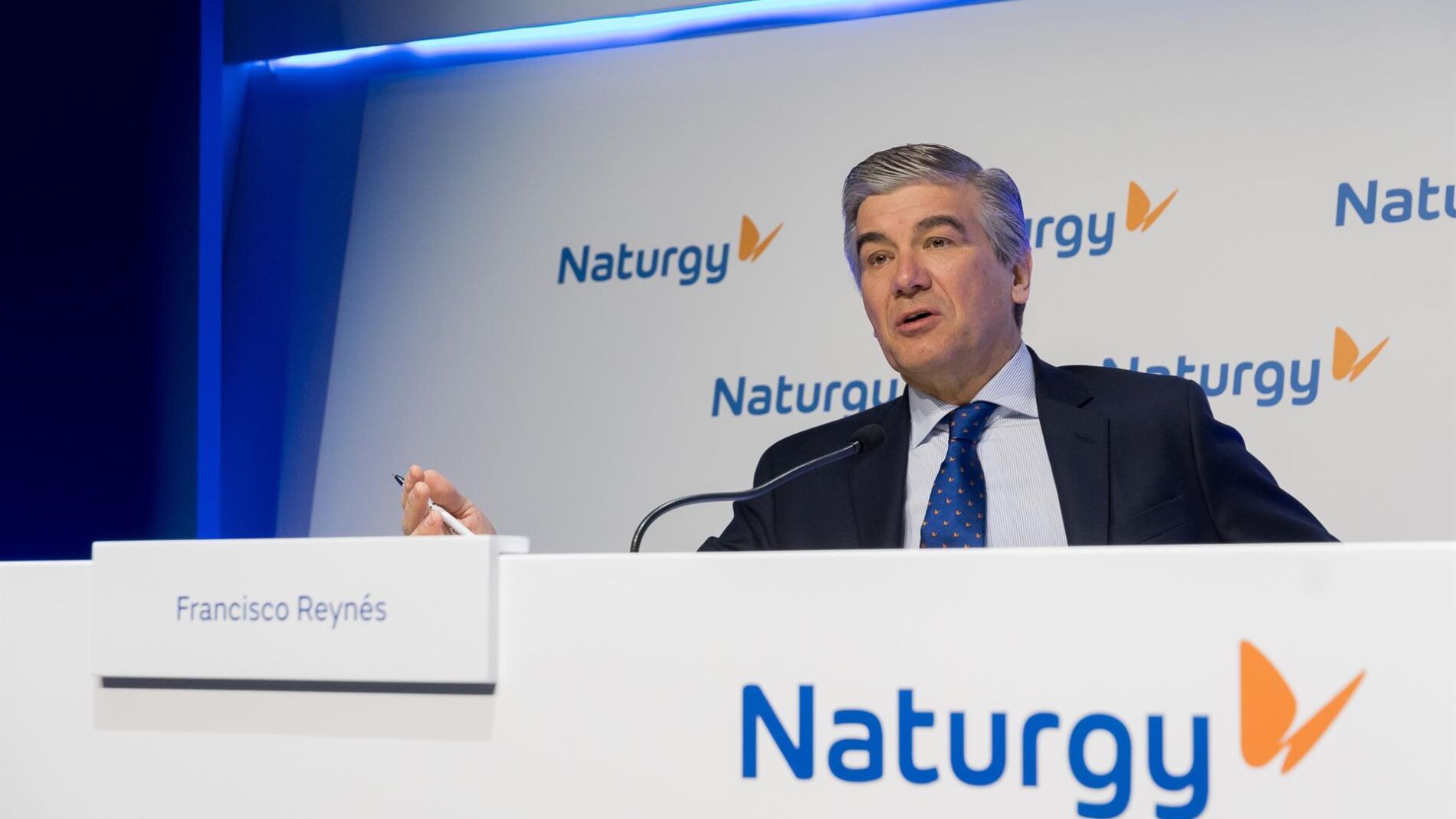 Naturgy eleva sus ganancias y revisa sus previsiones