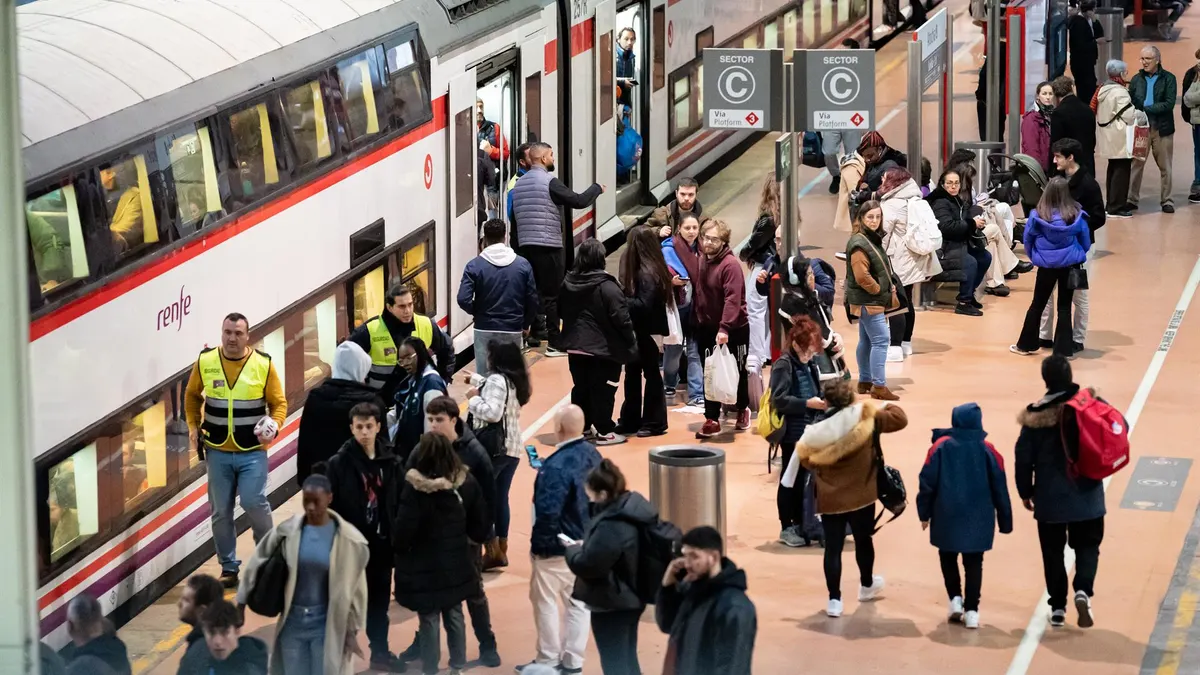 Las líneas C-1, C-3 y C-4 de Cercanías Madrid se encuentran suspendidas por la huelga