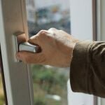 &iquest;Por qu&eacute;&nbsp; no debemos abrir las ventanas entre las 11 a.m. y las 4 p.m. en&nbsp;abril?