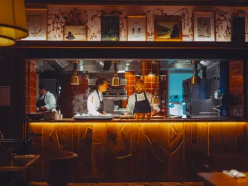 Brach Madrid redefine su propuesta gastronómica con una carta centrada en el producto y el fuego Brach Madrid redefine su propuesta gastronómica con una carta centrada en el producto y el fuego