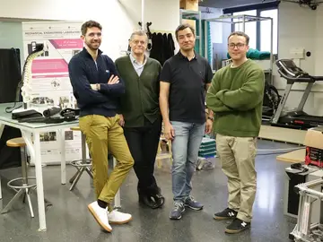 De izquierda a derecha, el equipo investigador: Florian Michaud, Javier Cuadrado, Urbano Lugrís e Lucas Porzio. De izquierda a derecha, el equipo investigador: Florian Michaud, Javier Cuadrado, Urbano Lugrís e Lucas Porzio.