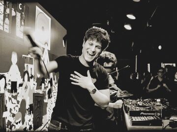 El artista Teo Lucadamo