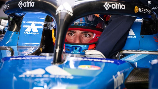 SAINZ Carlos (spa), Williams F1 Team FW48, portrait during the Formula 1 Japanese Grand Prix 2026, 3rd round of the 2026 Formula One World Championship from March 27 to 29, 2026 on the Suzuka Circuit, in Suzuka, Japan - Photo Eric Alonso / DPPI AFP7 27/03/2026 ONLY FOR USE IN SPAIN