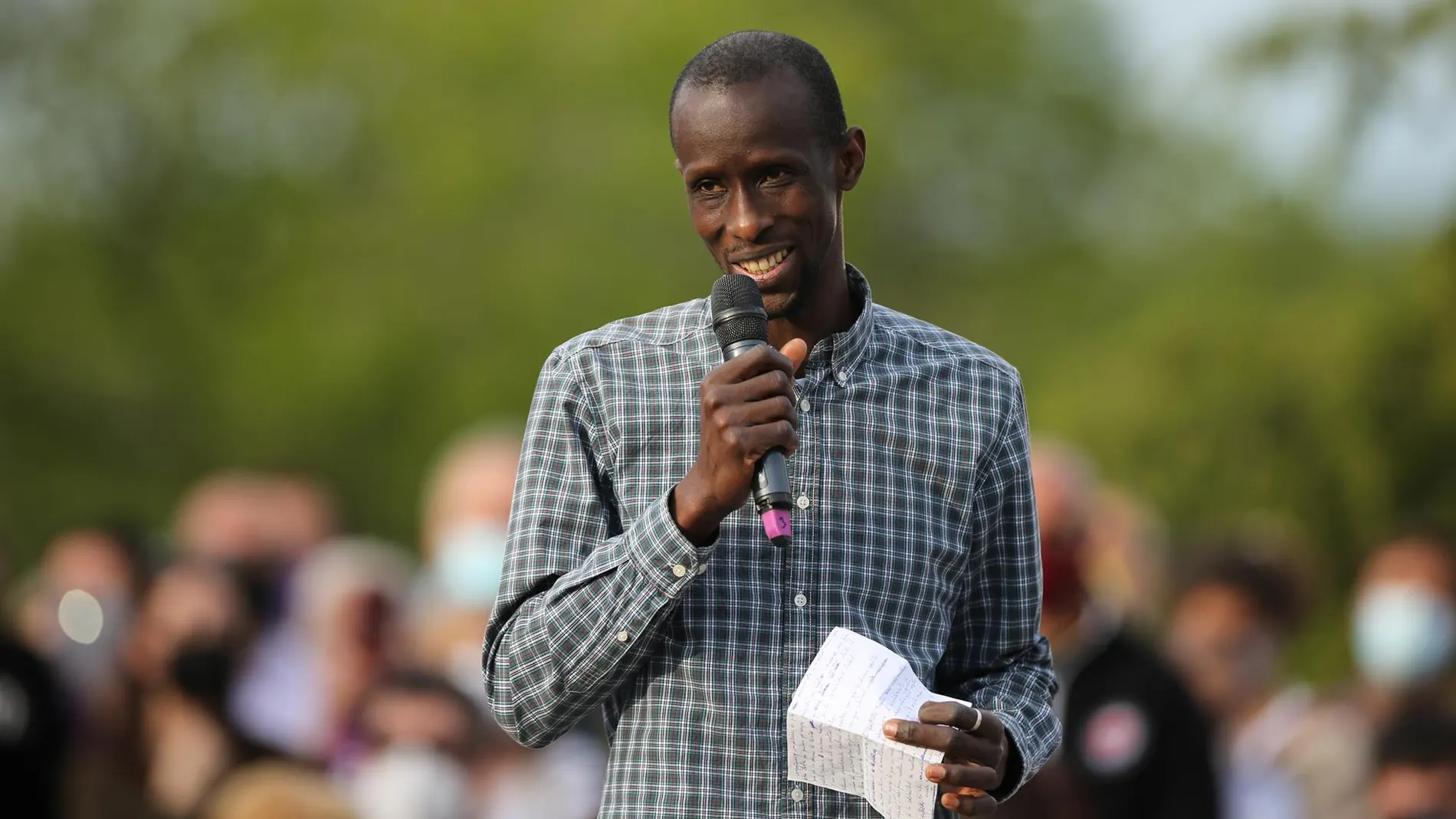 La Policía rechaza que la detención de Mbaye fuera racista: "Tenía una actitud violenta"