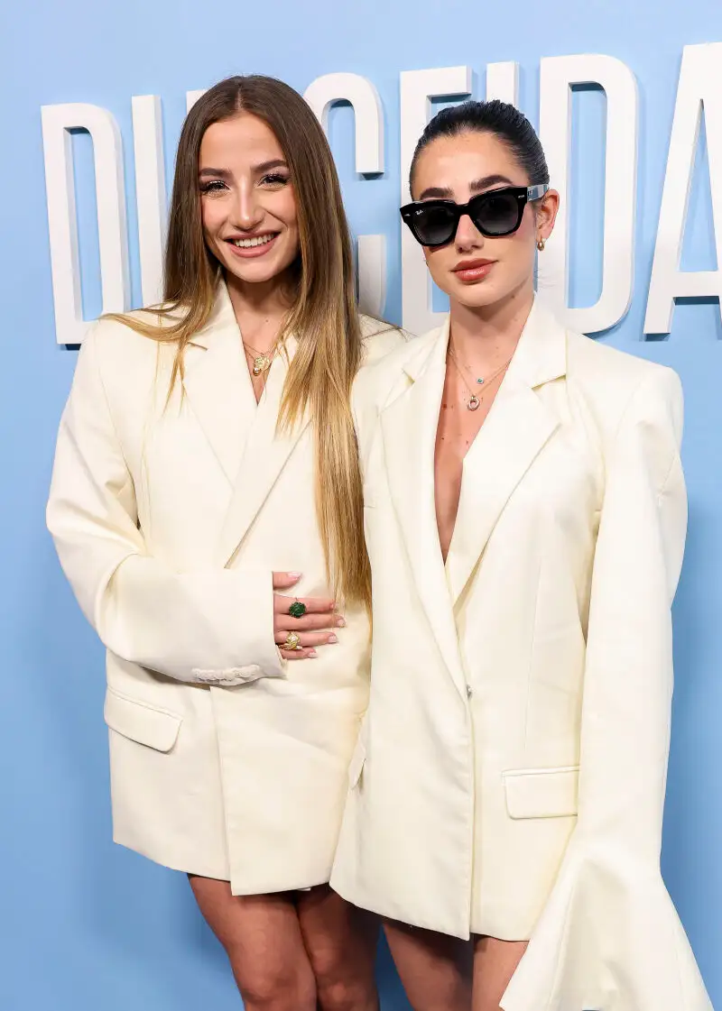 Sofía Surfers y Lola Lolita.