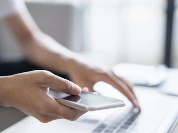 Imagen de archivo de un ordenador port&aacute;til