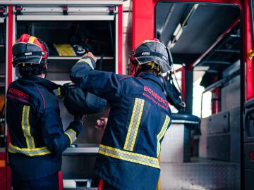 MADRID.-Los Bomberos de la Comunidad atendieron casi 290 avisos por el temporal de viento el domingo en la regi&oacute;n