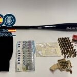 Sucesos.- Tres detenidos, dos de ellos reincidentes, y desmantelado un punto de venta de drogas en Le&oacute;n