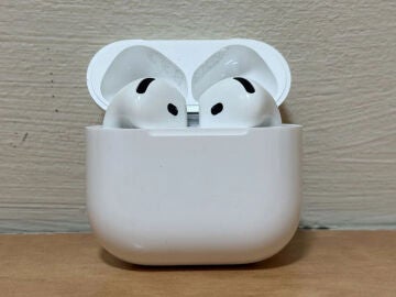 Apple AirPods 4 con ANC 