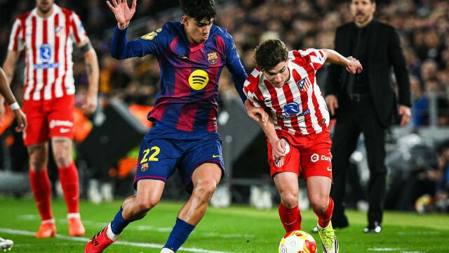 March 3, 2026, Barcelona, Spain, Spain: Marc BERNAL of Barcelona and Julian ALVAREZ of Atletico Madrid during the Copa del Rey match between FC Barcelona and Atletico de Madrid at Spotify Camp Nou Stadium on March 03, 2026 in Barcelona, Spain. Europa Press/Contacto/Matthieu Mirville 03/03/2026 ONLY FOR USE IN SPAIN