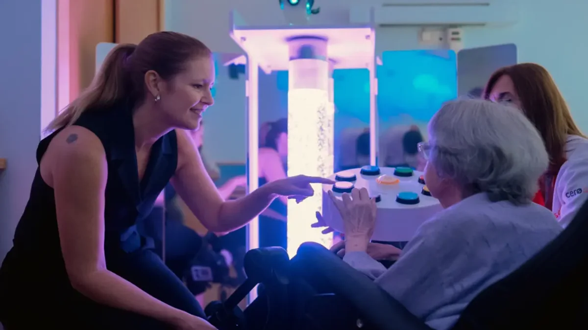 Luces, sonidos y aromas como terapia