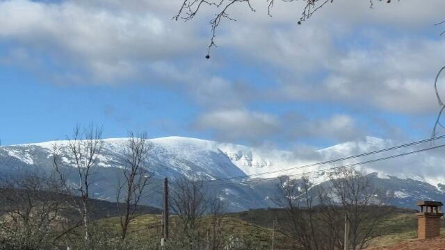 (Foto de ARCHIVO) Sierra del Moncayo desde el Monasterio de Veruela. EUROPA PRESS. 03/02/2025