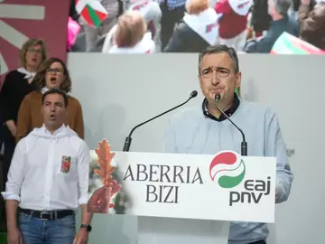 El presidente del EBB del PNV, Aitor Esteban, en el Aberri Eguna El presidente del EBB del PNV, Aitor Esteban, en el Aberri Eguna