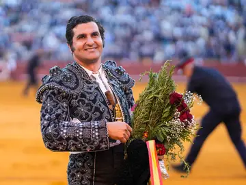 Morante, Roca Rey y David de Miranda abren la temporada 2026 en la Maestranza El torero José Antonio Morante de la Puebla durante la primera corrida del abono taurino en la Real Maestranza de Caballería. A 5 de abril de 2026, en Sevilla (Andalucía, España). Cada Domingo de Resurrección, la temporada taurina da comienzo en la emblemática plaza de toros de la Maestranza de Sevilla. Este año, Morante, Roca Rey y David de Miranda inauguran la temporada 2026 con la corrida de toros de la ganadería de Garcígrande. 05 ABRIL 2026 Joaquín Corchero / Europa Press 05/04/2026