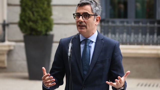 Comisi&oacute;n en el Congreso del Ministro F&eacute;lix Bola&ntilde;os @ Gonzalo P&eacute;rez 