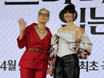 Actresses Meryl Streep, left, and Anne Hathaway pose during a press conference to promote the film "The Devil Wears Prada 2" in Seoul, South Korea, Wednesday, April 8, 2026. (AP Photo/Ahn Young-joon)