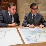 Illa y Puente ultiman el traspaso de Rodalies y tratan la precaria situaci&oacute;n del servicio