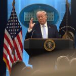 Ir&aacute;n.- Trump amenaza a Ir&aacute;n por supuestos cobros a petroleros que atraviesan el estrecho de Ormuz