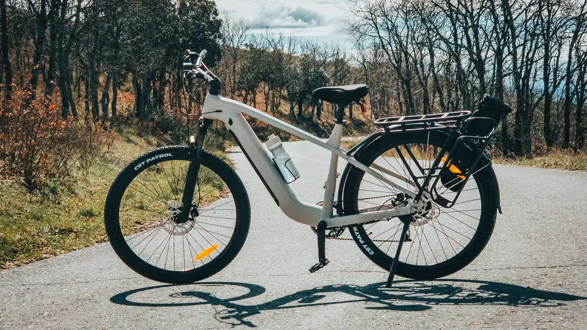 He probado la Fiido Nomads: la bici eléctrica definitiva para los que aún quieren pedalear