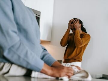 Sufres esto si constantemente vives con p&aacute;nico a que otras personas se enfaden contigo, seg&uacute;n la psicolog&iacute;a