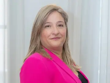 Sánchez del Álamo renuncia a su puesto en la Junta de Gobierno del Ayuntamiento de Cartagena tras su salida de Vox Sánchez del Álamo renuncia a su puesto en la Junta de Gobierno del Ayuntamiento de Cartagena tras su salida de Vox