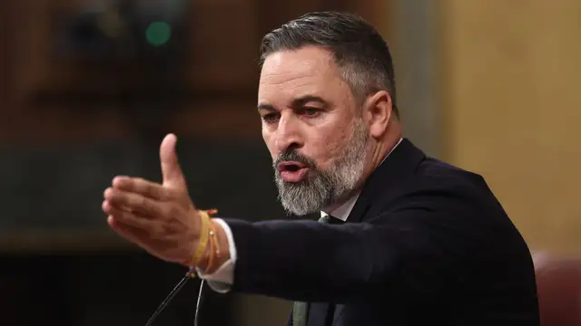 Abascal estalla contra el Gobierno por el “saqueo” a los autónomos: “Pagar más por peores servicios no es progreso” Abascal estalla contra el Gobierno por el “saqueo” a los autónomos: “Pagar más por peores servicios no es progreso”