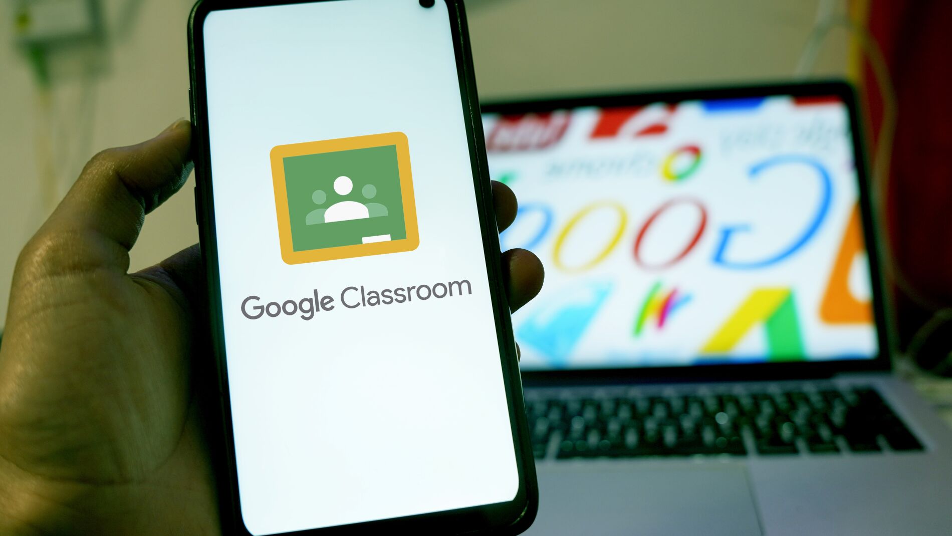 Galicia regulará los exámenes virtuales con identificación biométrica: será pionera en la enseñanza pública