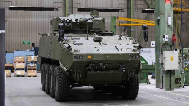 Veh&iacute;culos blindados Hunter en la f&aacute;brica GDELS-SBS en Trubia, Asturias