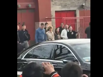 Pedro Sánchez y Begoña Gómez visitan el Palacio de Verano y un 'hutong' en Pekín en la previa de la cumbre con Xi Pedro Sánchez y Begoña Gómez visitan el Palacio de Verano y un 'hutong' en Pekín en la previa de la cumbre con Xi EUROPA PRESS 12/04/2026