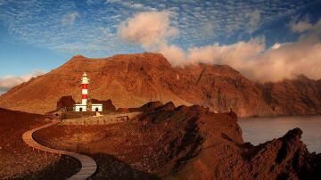 Fue una isla durante millones de a&ntilde;os, tiene acantilados de 600 metros y Espa&ntilde;a apenas sabe que existe