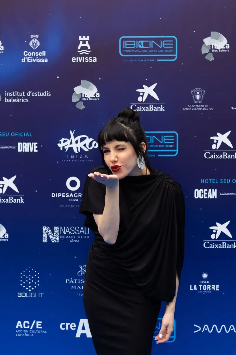 Angy Fernández en la alfombra azul de los Premios Astarté del Festival de Cine de Ibiza, Ibicine