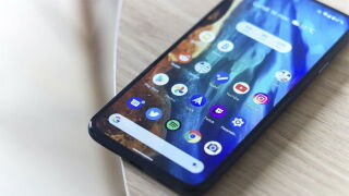 Experto en ciberseguridad revela por qu&eacute; debemos de dejar de usar Gmail y WhatsApp