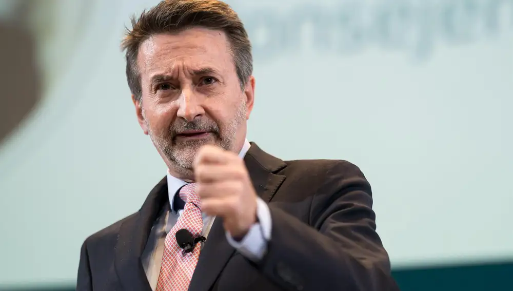 Economía.- Repsol aspira a triplicar su producción de crudo en Venezuela y avisa del riesgo regulatorio en Europa