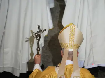 Algeria Africa Pope Pope Leo XIV arrives to celebrate a Mass in the Saint Augustine Basilica in Annaba, Algeria, Tuesday, April 14, 2026, on the second day of an 11-day apostolic journey to Africa. (AP Photo/Andrew Medichini)
