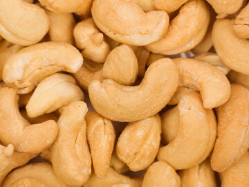 El anacardo es el fruto seco m&aacute;s rico en carbohidratos y el &uacute;nico que se vende siempre sin c&aacute;scara en los supermercados