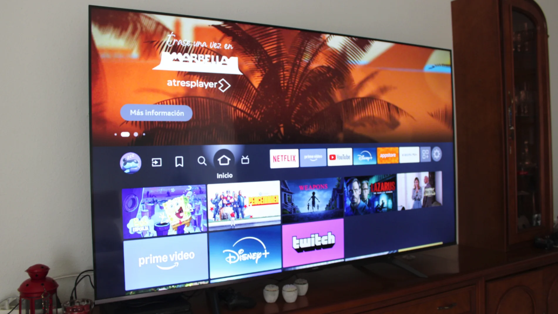 Esta smart TV pasó por mi salón hace meses y sigo recomendándola si buscas calidad y gran tamaño por poco dinero