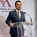 Vox Murcia tiende la mano al Gobierno regional para sacar la ley de Vivienda Asequible Vox Murcia tiende la mano al Gobierno regional para sacar la ley de Vivienda Asequible