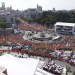  PAPA BENEDICTO XVI  A SU LLEGADA A LA MISA DE CIBELES JORNADA MUNDIAL DE LA JUVENTUD JMJ 2011 