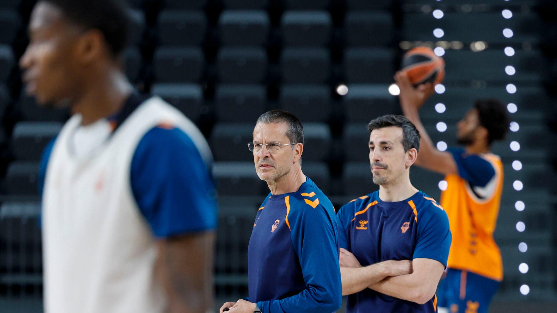 "Valencia Basket vs Panathinaikos: Preview, Key Matchups & Euroliga Playoffs Analysis"