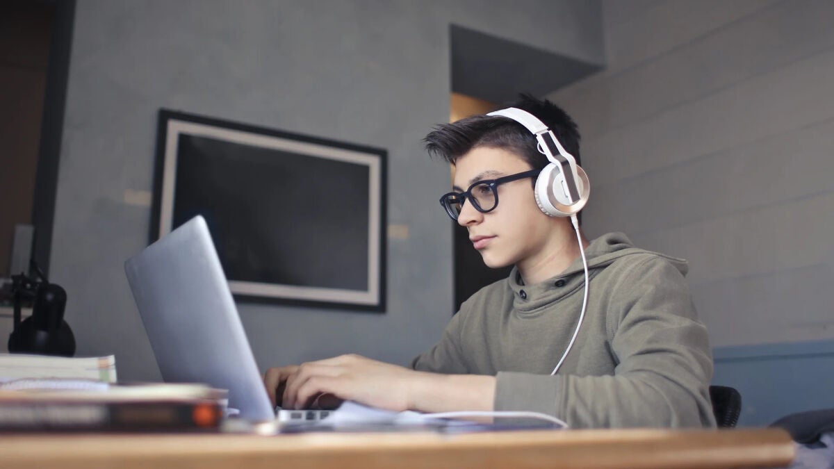 Xiaman 15.6-inch laptop drops to 160 euros on AliExpress