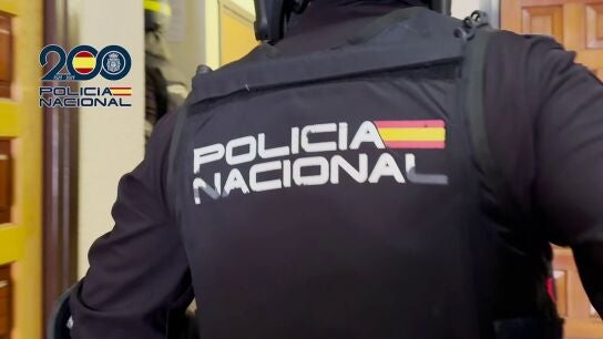 Detenidos cuatro varones especializados en robos con fuerza en empresas