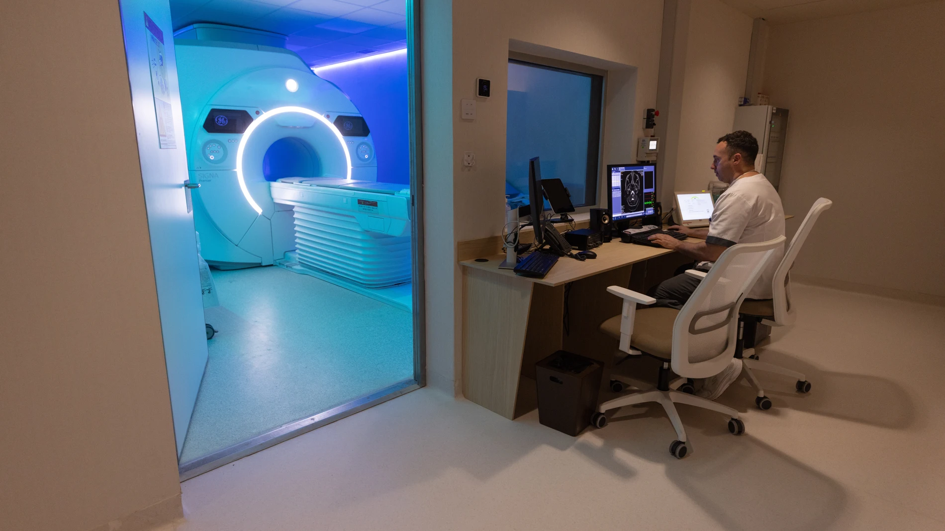 Madrid estrena un hospital 'boutique' donde la tecnología se une al humanismo